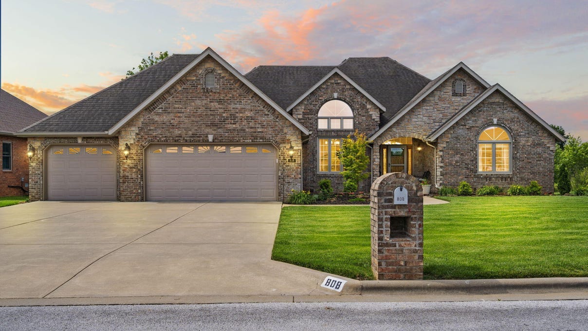 808 West Chickory Ct  