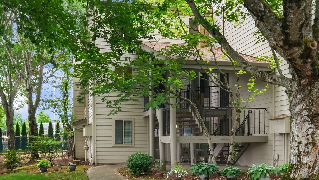 10075 SW Trapper Ter  