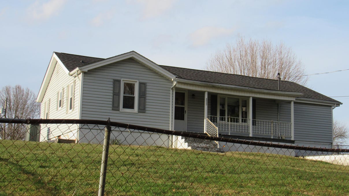 9555 Reedy Creek Road, Bristol, VA 24202 House for Sale