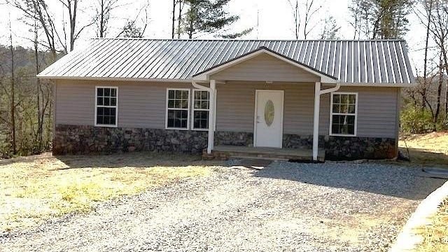 142 Cochran Cv Dr  
