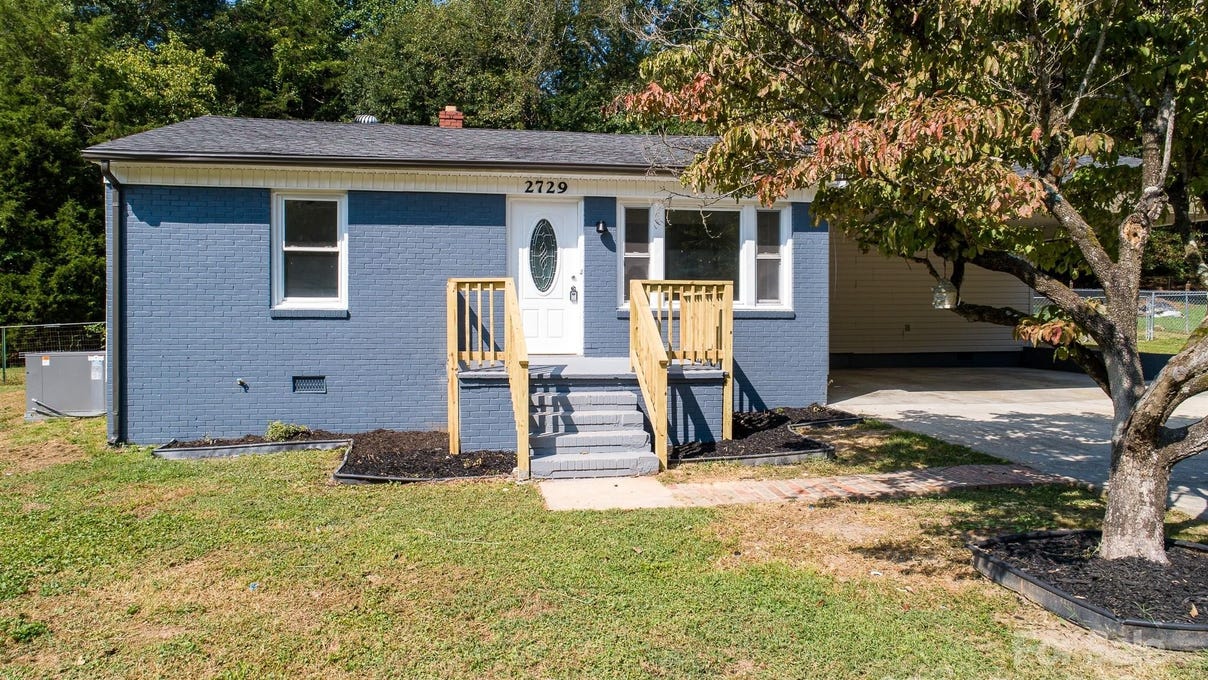 2729 SPRINGBROOK CIR