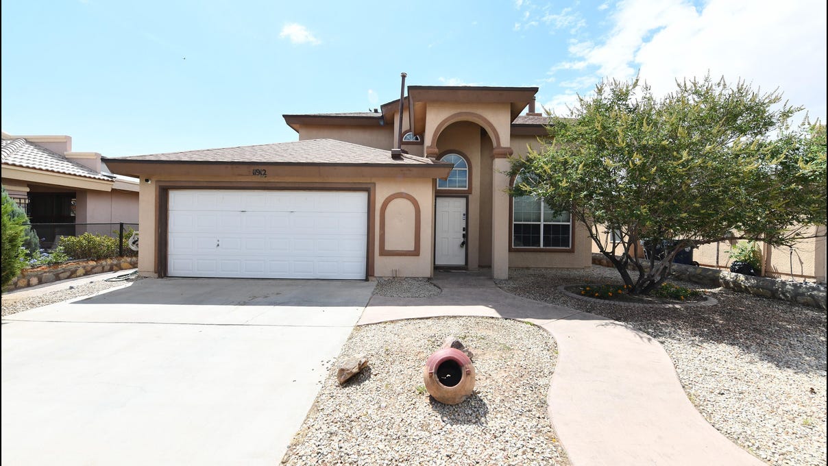 11912 MESQUITE BUSH DR  
