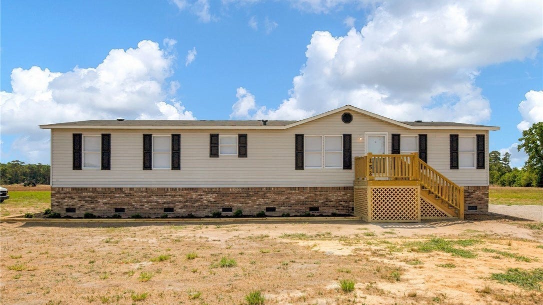 152 Three Bridges Rd