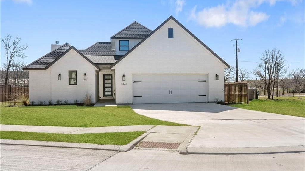 4423 Jack Ct  
