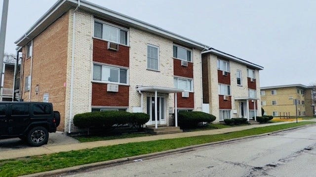 1322-26 Bataan Dr