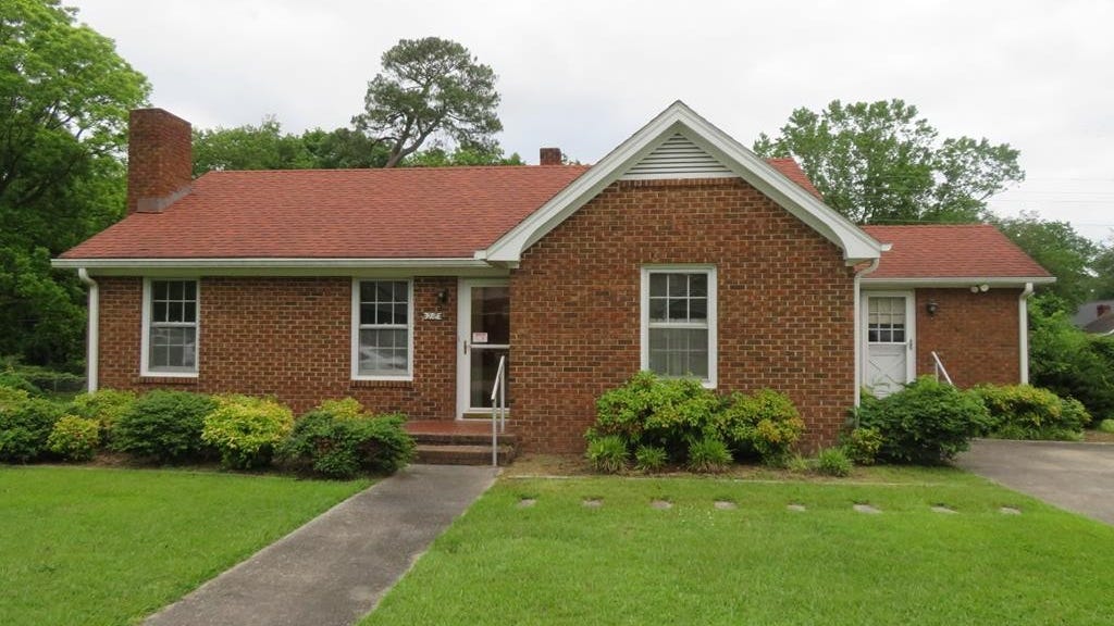 218 Jefferson St