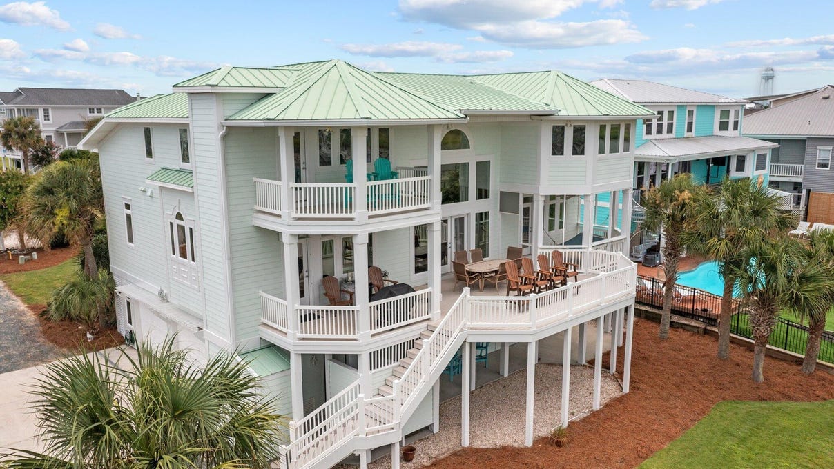 115 Golden Dune Way  