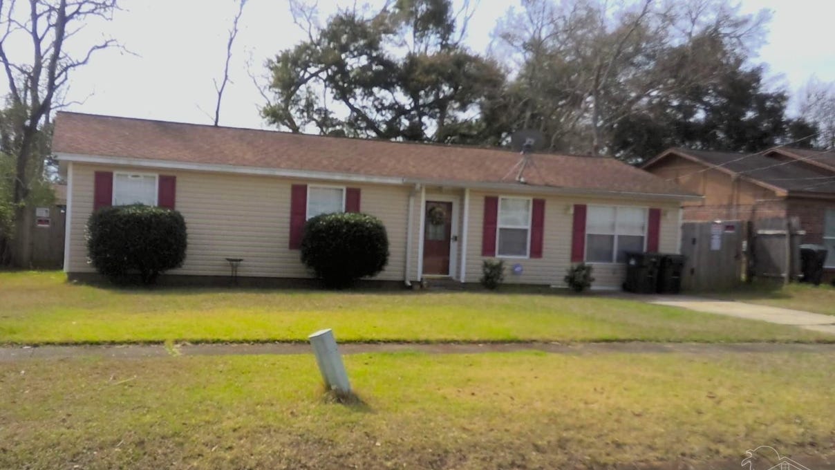 7045 Santa Barbara St  