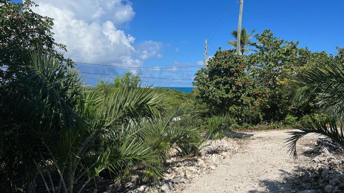 PROMONTORY ROAD, Bahama Sound, Exuma and Exuma Cays Land for Sale