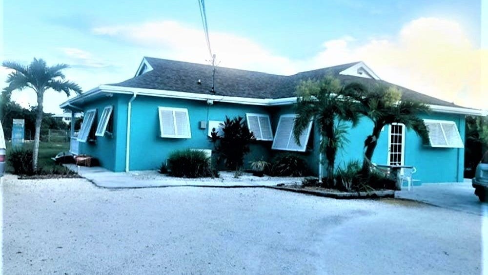 3/2 House On Large Lot in Cartwright's, Long Island, Bahamas, Long