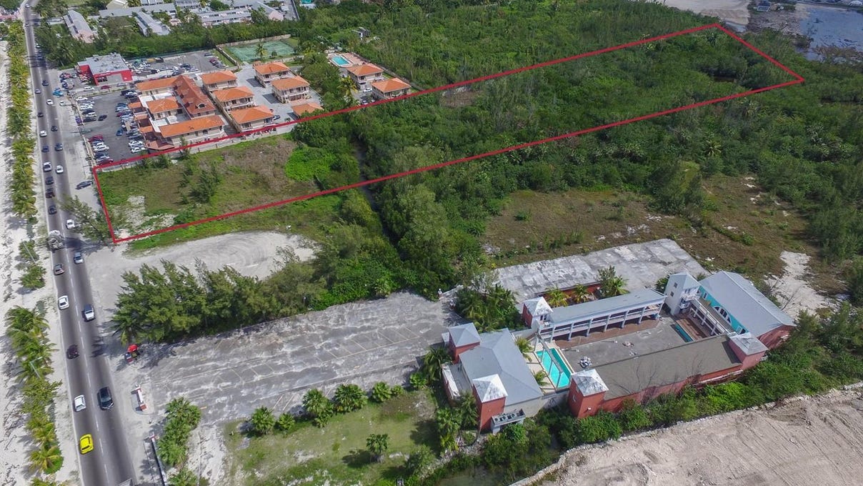 Saunders Beach, West Bay Street, NP, Nassau, New Providence Land for