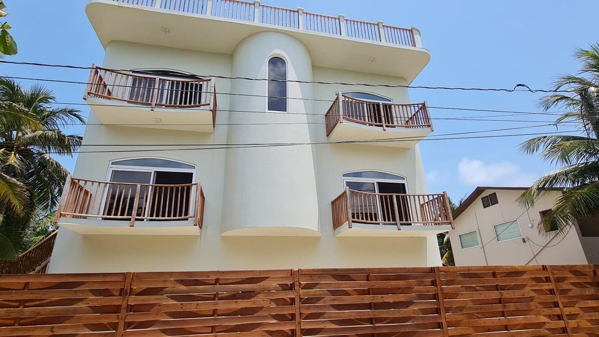 W3V2+2W8, San Pedro, Belize, San Pedro, Corozal District House for Sale