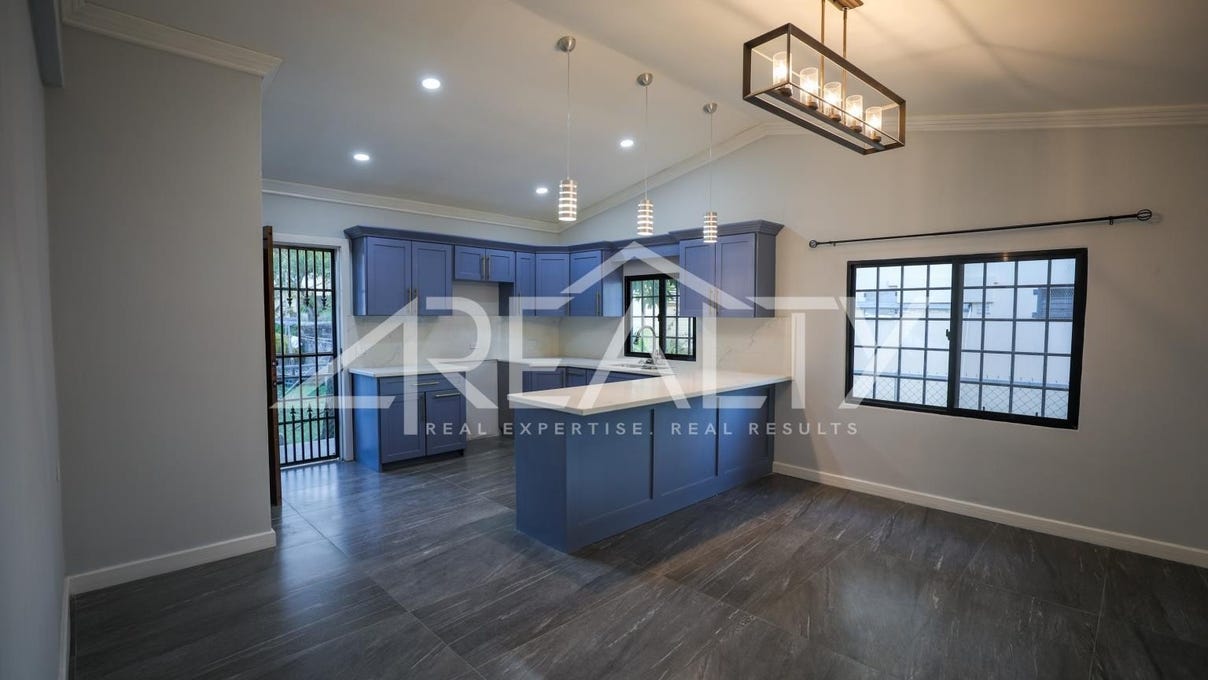 King's Park Area, Belize City, Belize City House for Sale