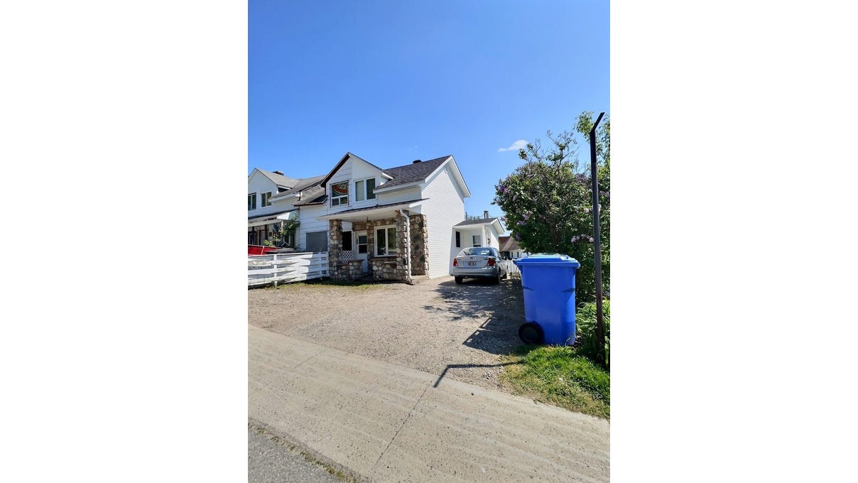 91 Rue PaulE.Benoît, Témiscaming, QC J0Z3R0, CA, Témiscaming, Québec