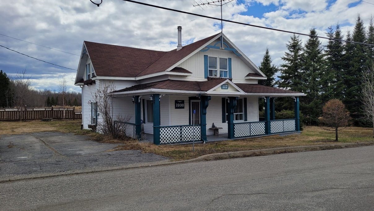 117 Ch. de Gallichan, Gallichan, QC J0Z2B0, CA, Gallichan, Québec House