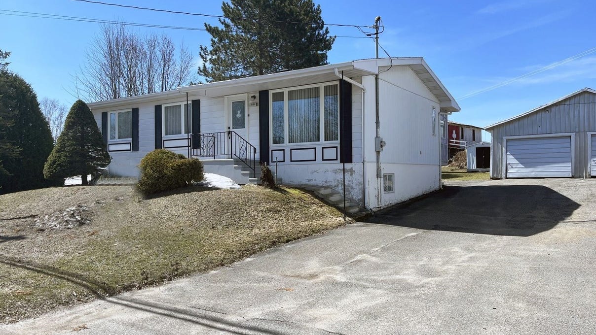 515 Rue Principale, SaintLéonarddePortneuf, QC G0A4A0, CA, Saint