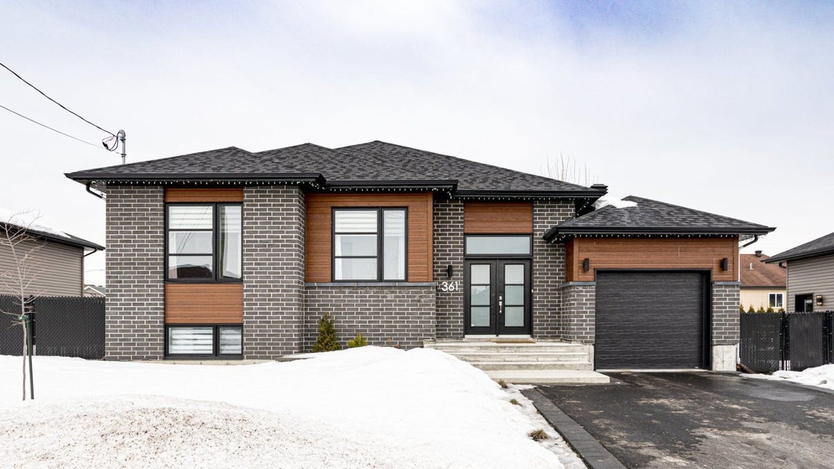 361 Rue du Golf, SaintZotique, QC J0P1Z0, CA, SaintZotique, Québec House for Sale