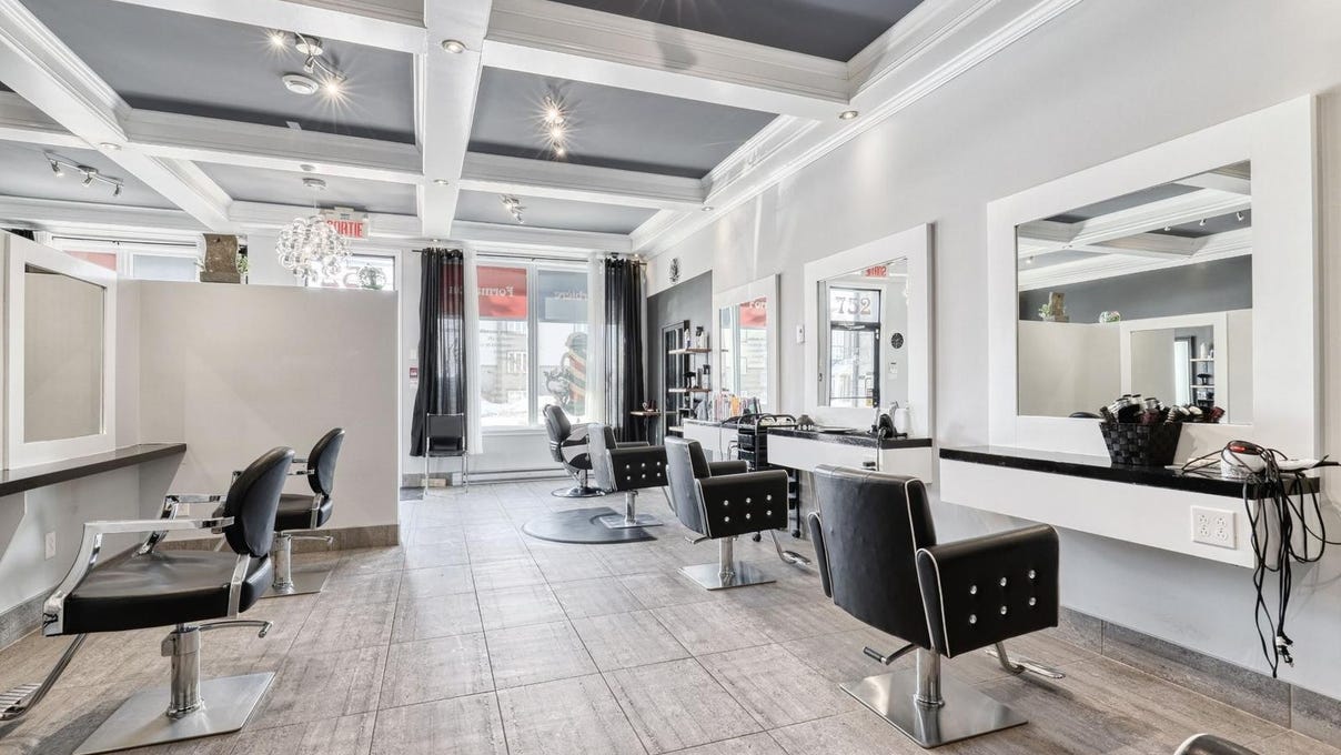 752Z Boul. de L'Industrie, SaintPaul, QC J0K3E0, CA, SaintPaul, Alberta Offices for Sale