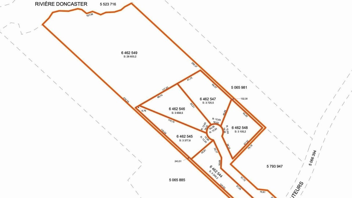 Ch. des Hauteurs, SainteAdèle, QC J8B1N5, CA, SainteAdèle, Québec