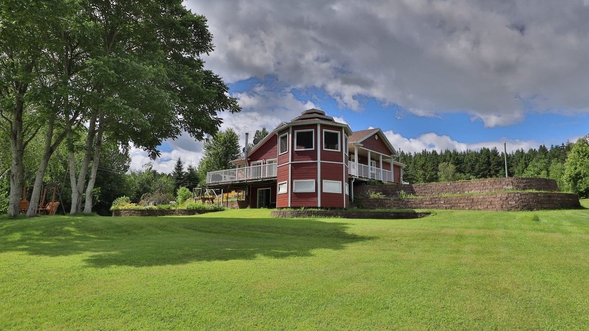 983985 Route 352, SaintAdelphe, QC G0X2G0, CA, SaintAdelphe, Québec