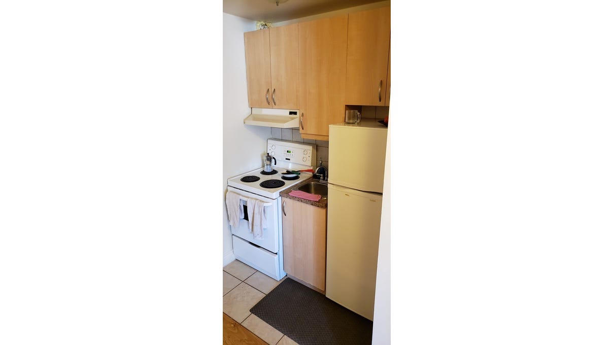 97 Vallée, SalaberrydeValleyfield, Québec J6T 2T2, CA, Salaberryde