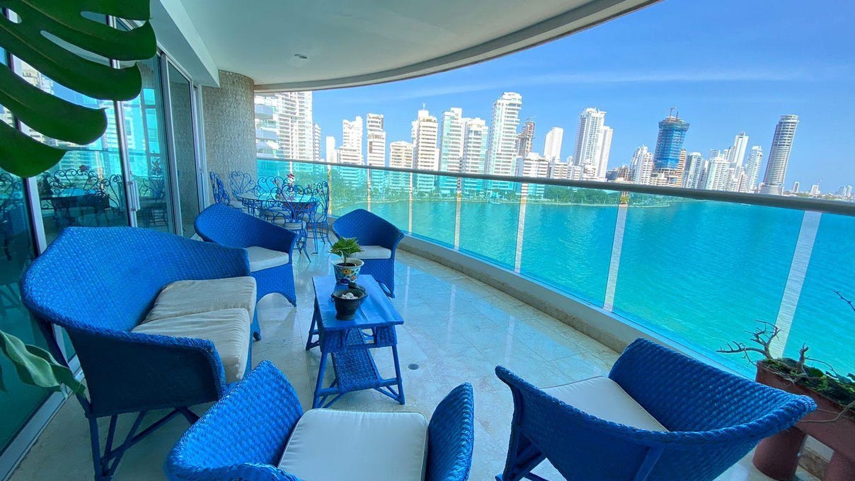 1062 Cl. 6, Cartagena, Bolivar Apartment for Sale