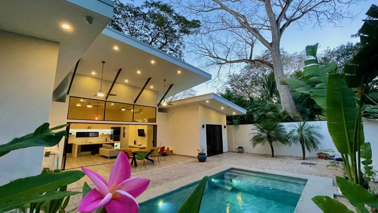 Avenida Tres 420, Guanacaste Province, Potrero, Costa Rica, Guanacaste