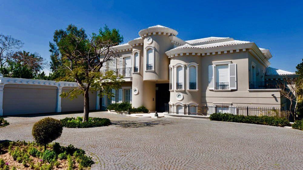 Savyon, Israel, Savyon, westcentral Israel House for Sale