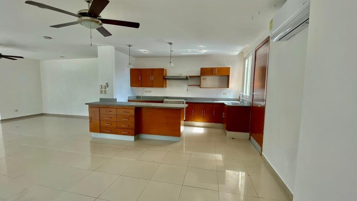 Antonio Enriquez Savignac, S/N, Quintana Roo, Quintana Roo Apartment for Sale