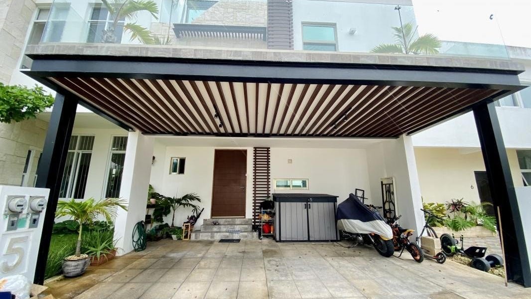 Alfredo V. Bonfil, Quintana Roo, Address available on request House for