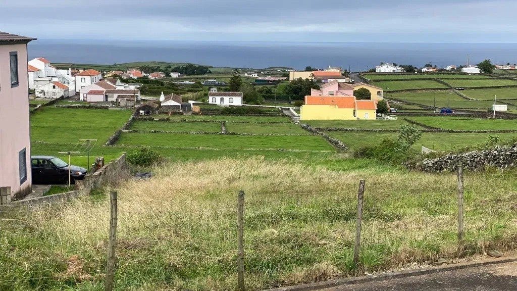 Aprender sobre 74+ imagem azores farm for sale br.thptnganamst.edu.vn