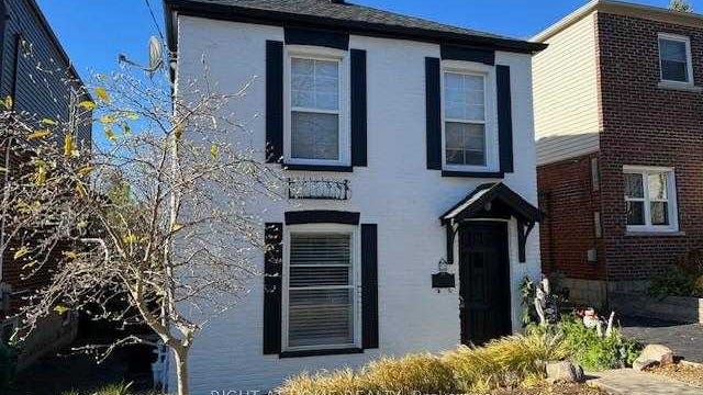 52 Beresford Ave  