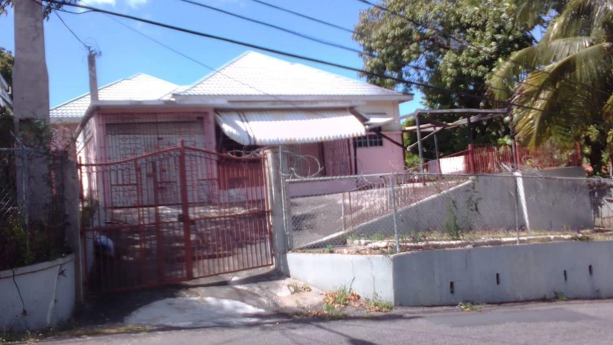 VERNON DRIVE, Montego Bay, St. James Parish House for Sale