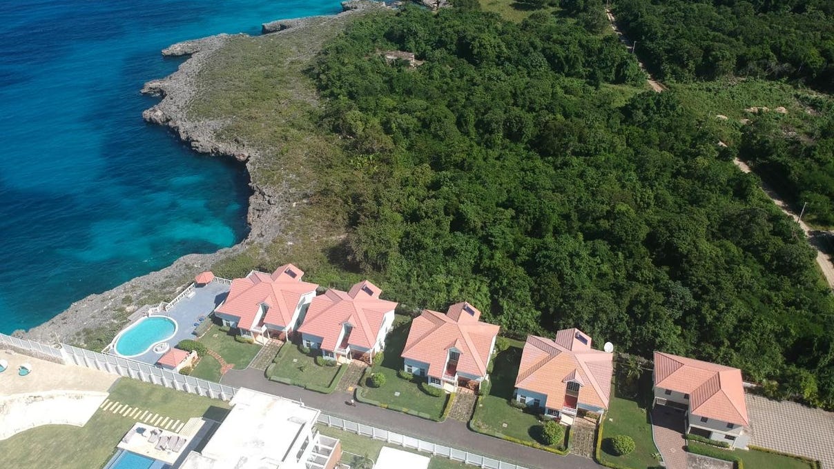 DAIRY ROAD, Discovery Bay, St. Ann Parish House for Sale
