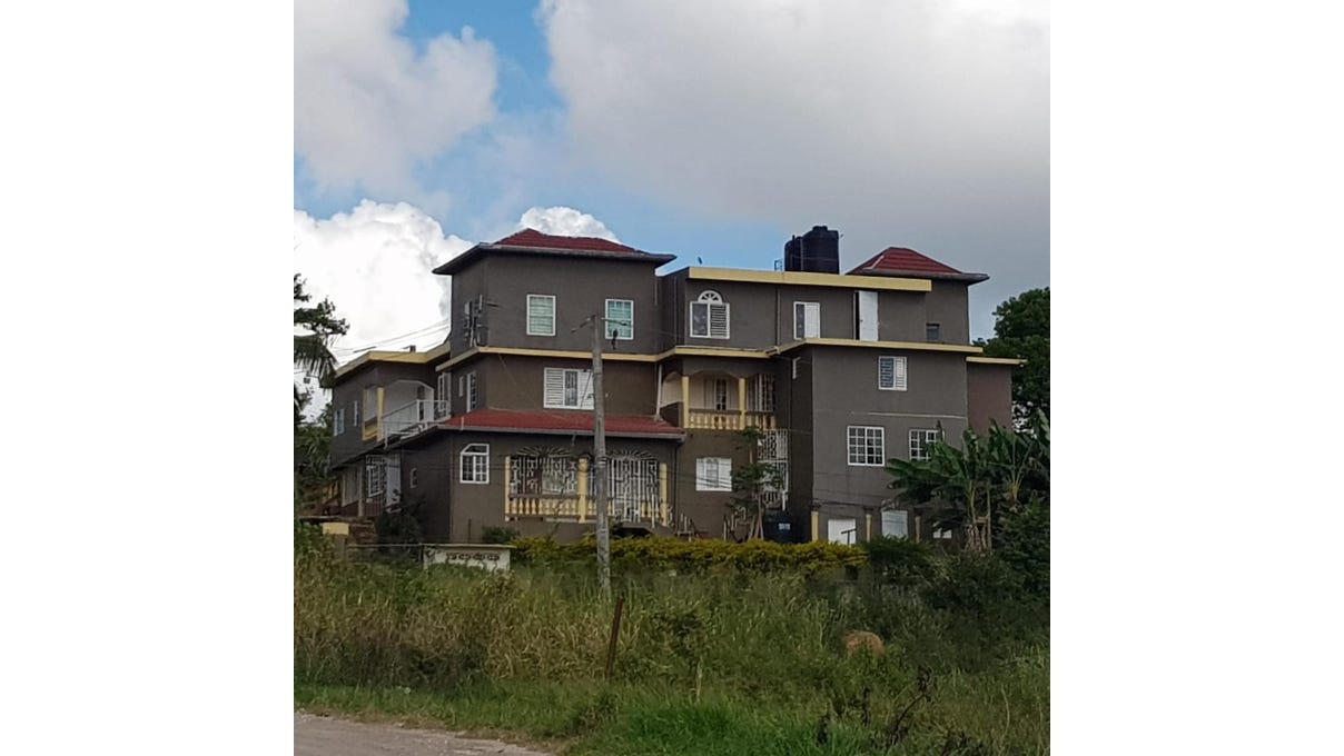 CEDAR GROVE, Mandeville, Manchester Parish House for Sale