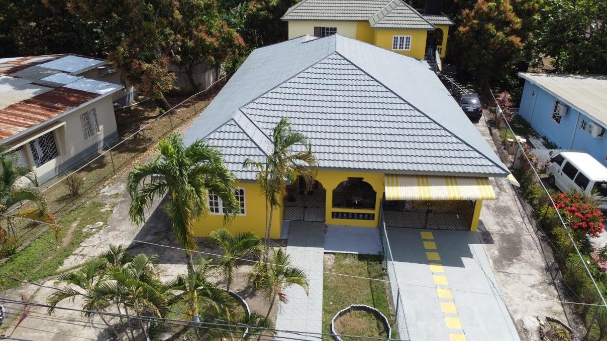 DENBIGH, MAY PEN, May Pen, Clarendon House for Sale