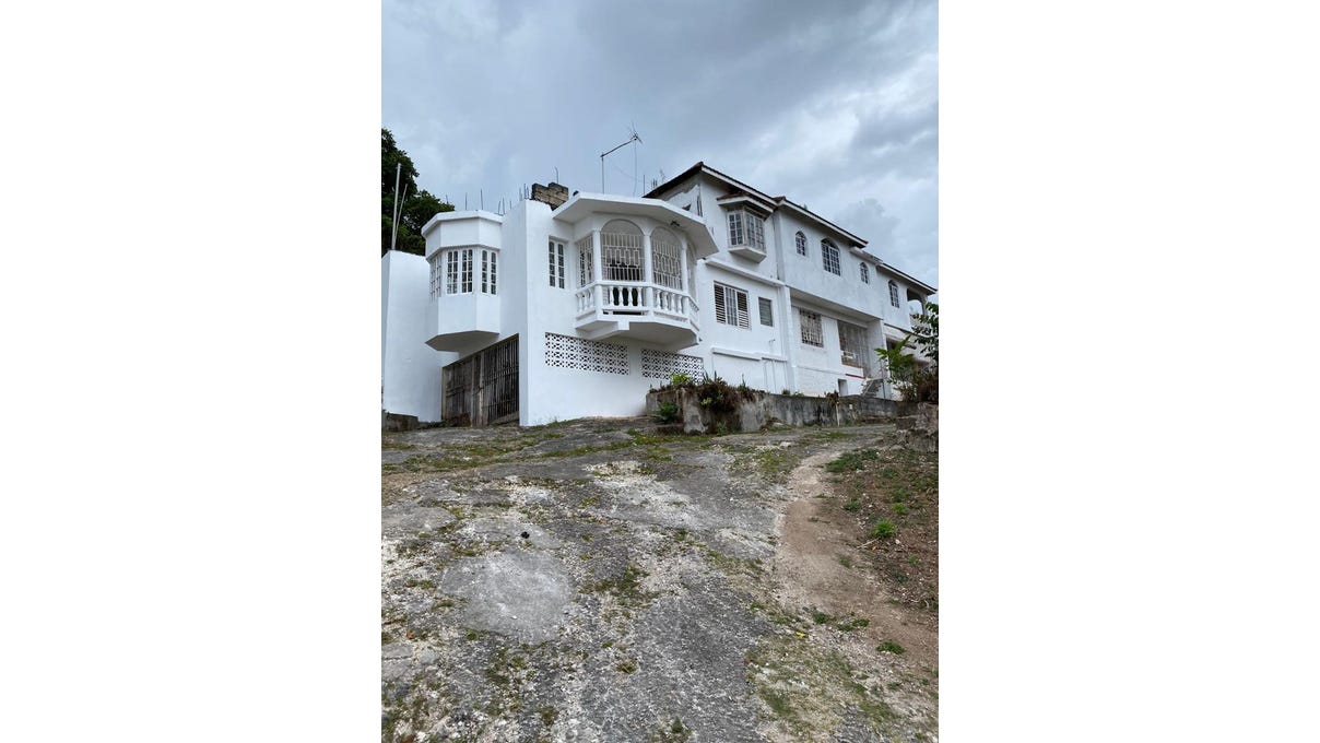 BROWN'S TOWN, ST. ANN, 625, St. Ann Parish House for Sale