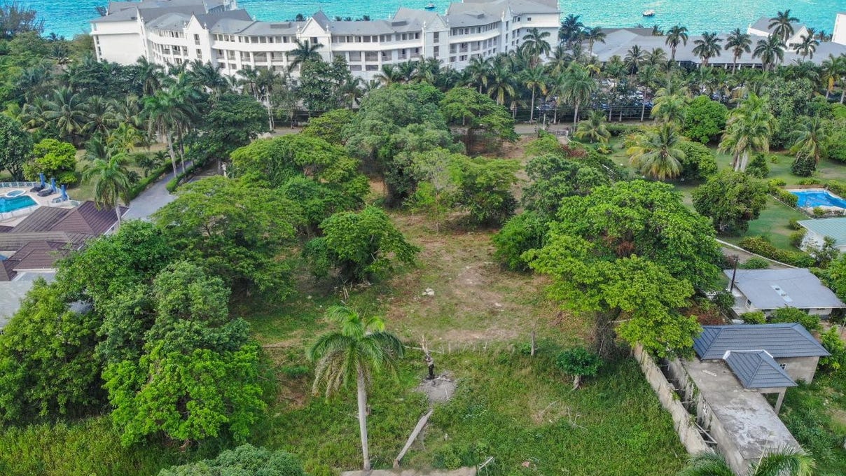 MAMMEE BAY, Bamboo, Hanover Parish Land for Sale