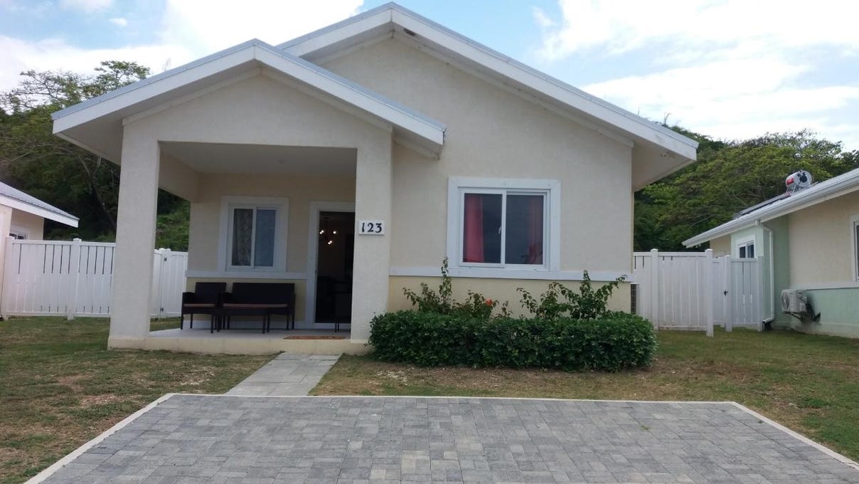 SEASHORE EAST, Lucea, Hanover Parish House for Sale