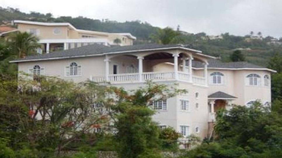 CHANCERY HALL, Kingston 19, St. Andrew Parish House for Sale