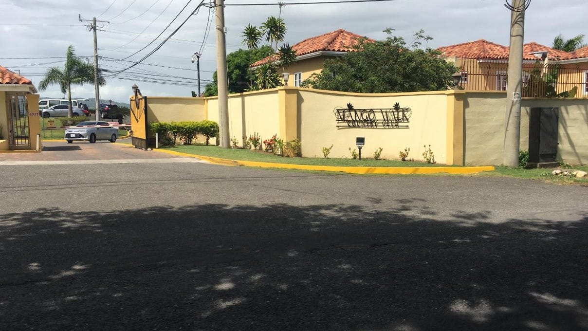 MANGO WALK BOULEVARD, Montego Bay, St. James Parish House for Rent