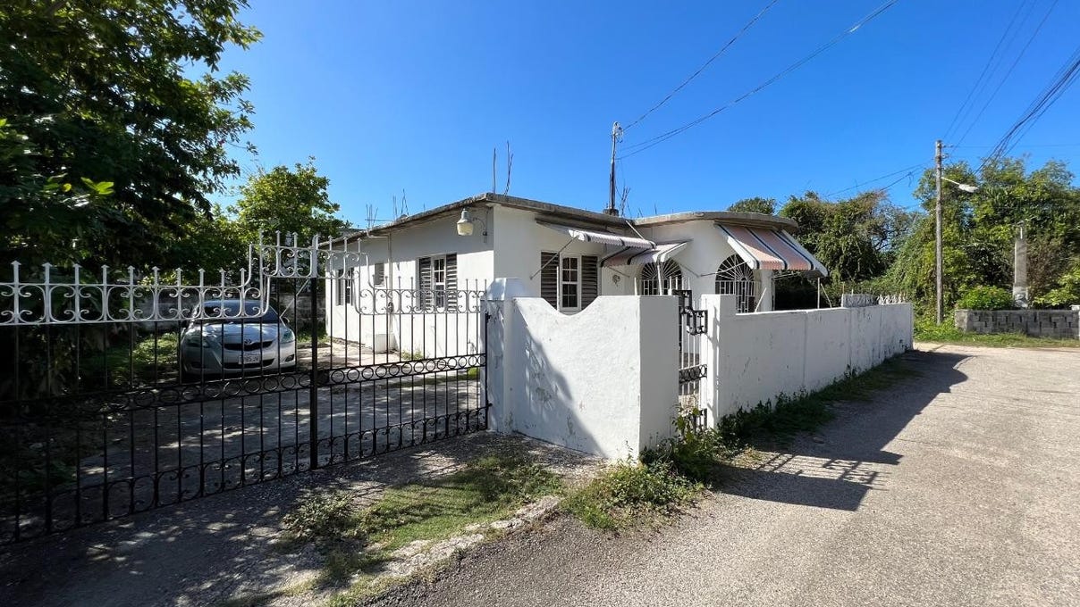 RUNAWAY BAY, Runaway Bay, St. Ann Parish House for Sale
