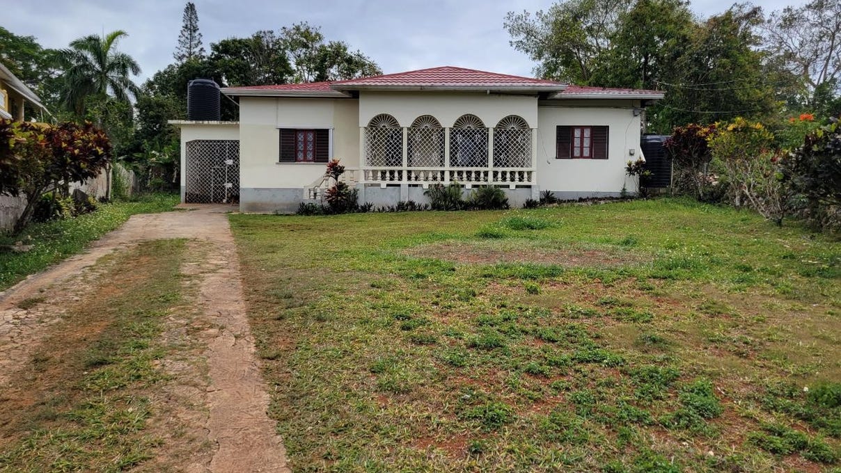 TIMBER TRAIL ROAD, Mandeville, Manchester Parish House for Sale