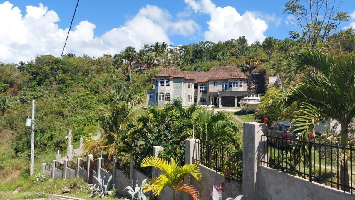 WHITE HOUSE, CULLODEN, White House WD, Westmoreland Parish House for