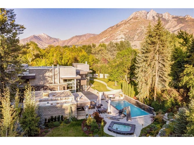 2200 E Walker Lane, Salt Lake City, UT 84117