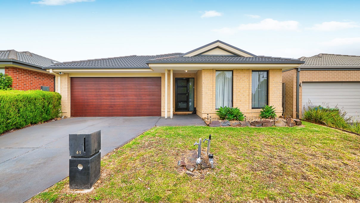 41 Frederick Road, Cranbourne West, Vic 3977 House for Sale